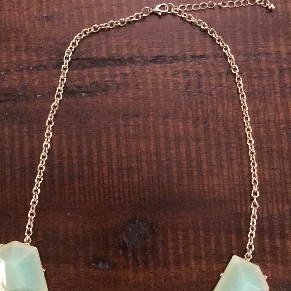 ‼️LAST DAY‼️Faceted Statement Necklace - Picture 4 of 4